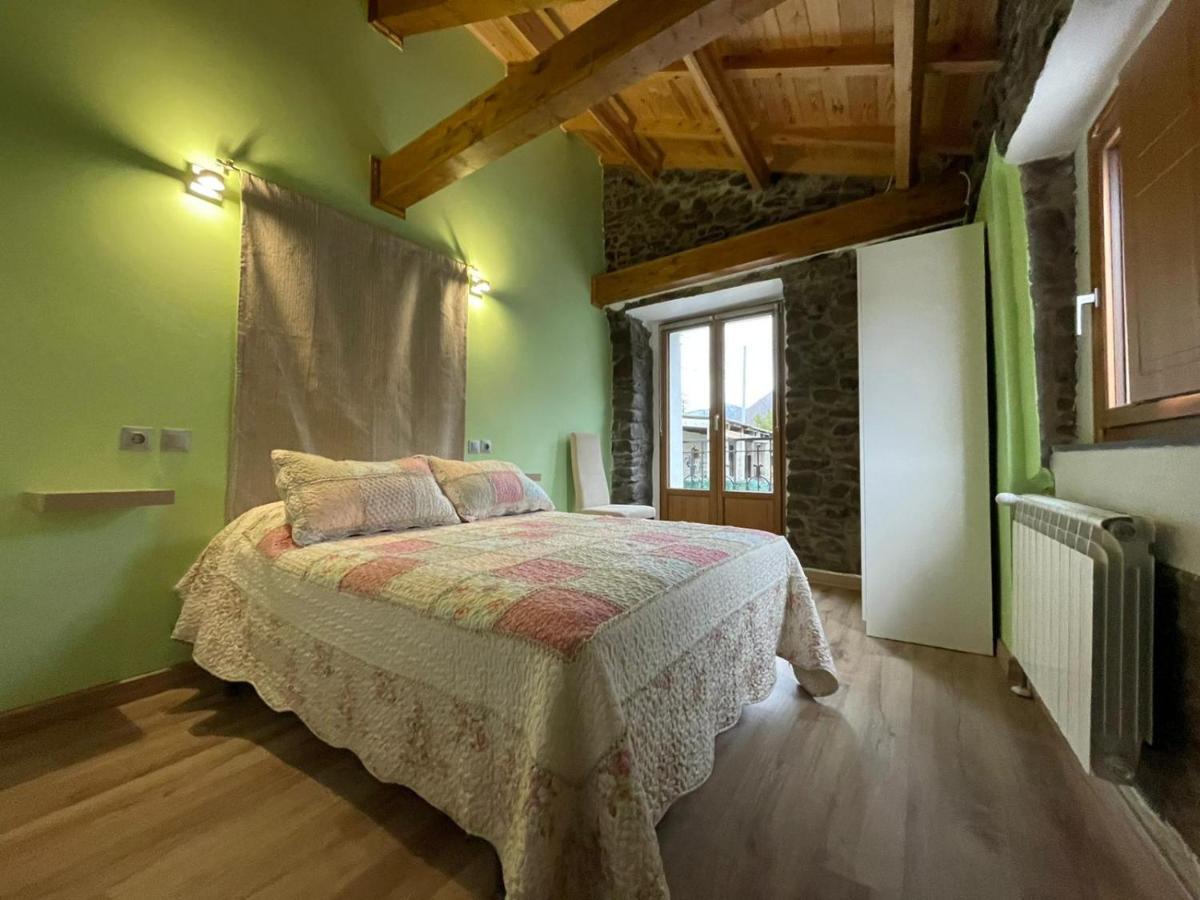 Casa Osu Pardo Vut Villa Caboalles de Abajo Eksteriør bilde